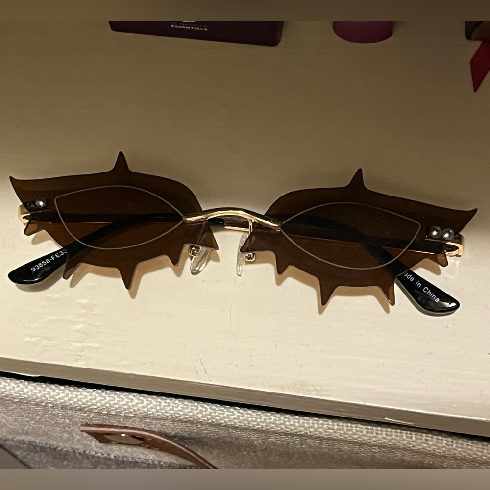 Brown, Spiked, Cat Eye Sunglasses